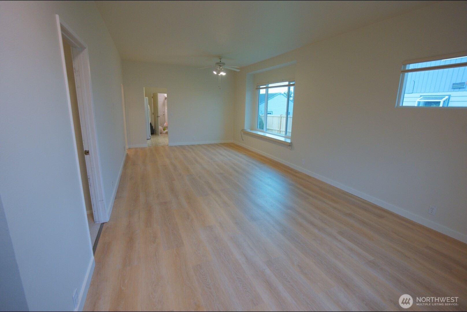 2313 Maple Street Everett, WA 98201 - Photo 3 of 24