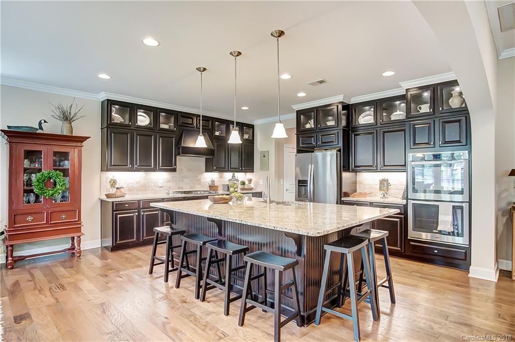 909 Castlewatch Drive Fort Mill, SC 29708 - Photo 8 of 33 Gallery Image 8