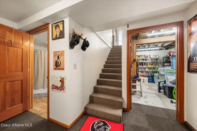 $699,000 | 105 Lehigh Avenue, Metaline Falls, WA 99153