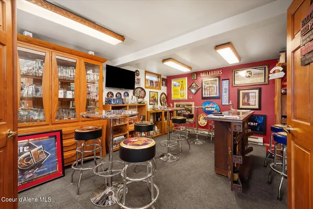 $699,000 | 105 Lehigh Avenue, Metaline Falls, WA 99153