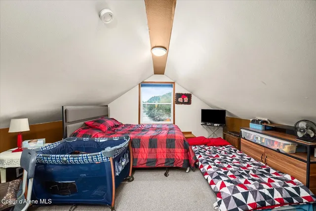 $699,000 | 105 Lehigh Avenue, Metaline Falls, WA 99153