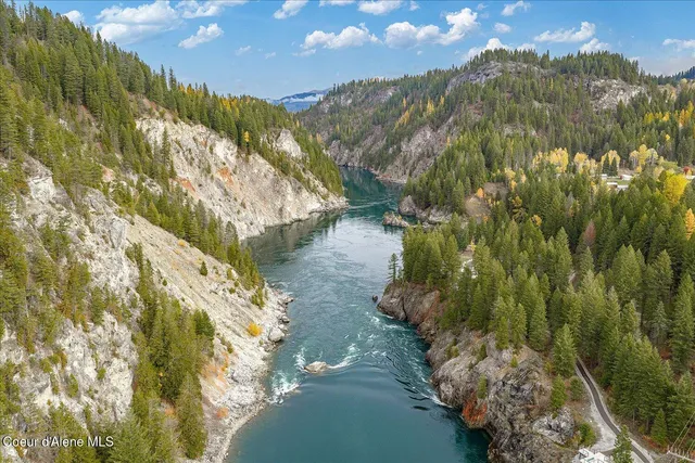 $699,000 | 105 Lehigh Avenue, Metaline Falls, WA 99153