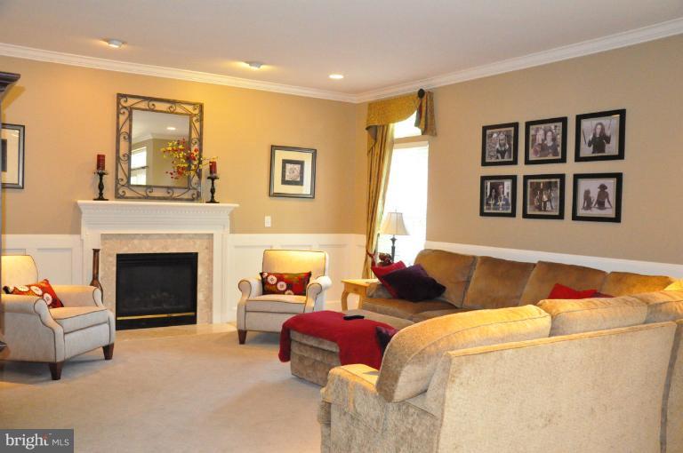 14461 Clubhouse Road Gainesville, VA 20155 - Photo 20 of 22 Family Room