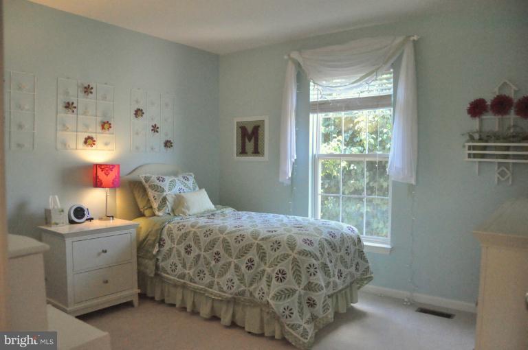 14461 Clubhouse Road Gainesville, VA 20155 - Photo 9 of 22 Bedroom