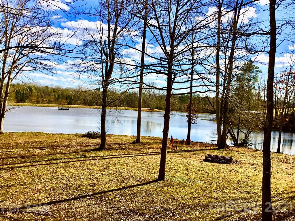1748 State Rd S-46-1102 York, SC 29745 - Photo 22 of 46
