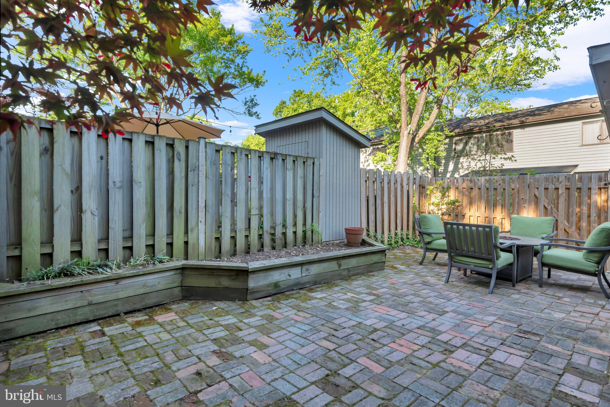 1052 Cedar Ridge Court Annapolis, MD 21403 - Photo 30 of 42 Spacious back patio