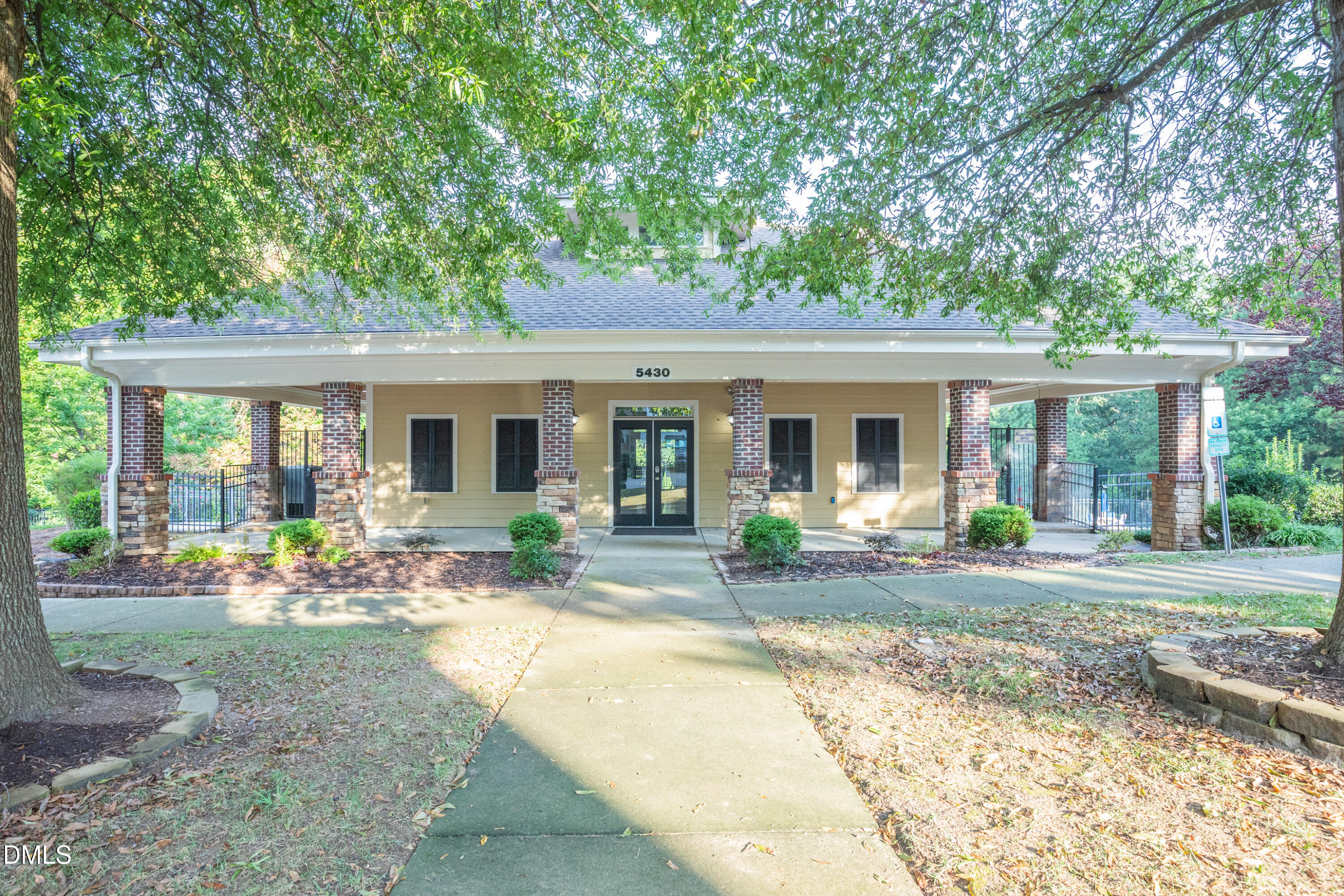 4307 Sugarbend Way Raleigh, NC 27606 - Photo 27 of 32 IMG_0964-3