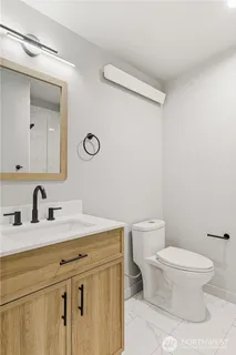 $525,000 | 11831 59th Avenue South, Unit B, Seattle, WA 98178