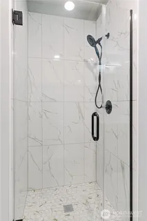 $525,000 | 11831 59th Avenue South, Unit B, Seattle, WA 98178