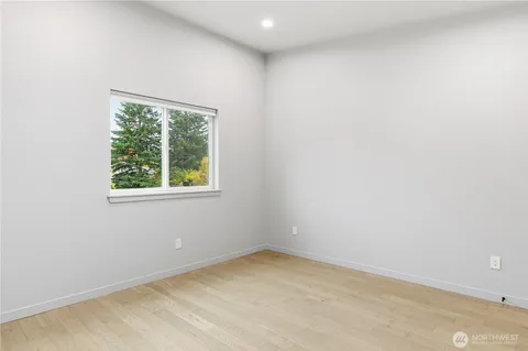 $525,000 | 11831 59th Avenue South, Unit B, Seattle, WA 98178