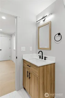 $525,000 | 11831 59th Avenue South, Unit B, Seattle, WA 98178