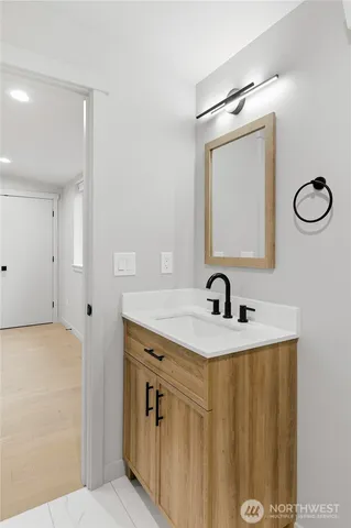 $525,000 | 11831 59th Avenue South, Unit B, Seattle, WA 98178