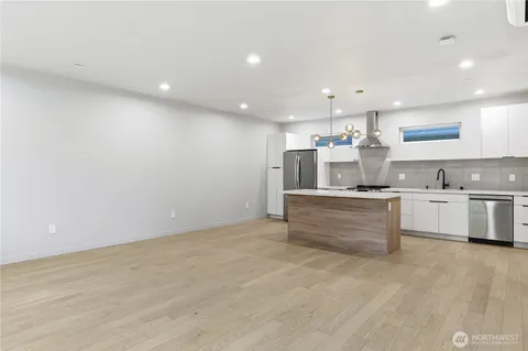 $525,000 | 11831 59th Avenue South, Unit B, Seattle, WA 98178