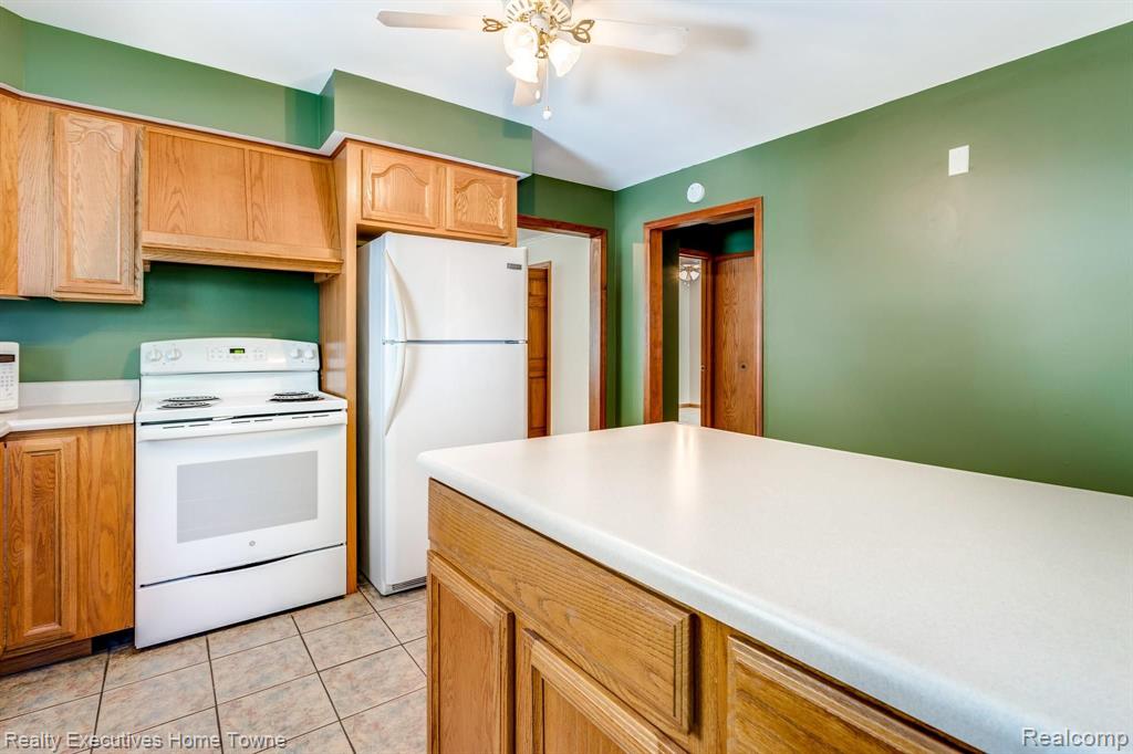 4380 Atkins Road Port Huron, MI 48060 - Photo 16 of 34 Gallery Image 16