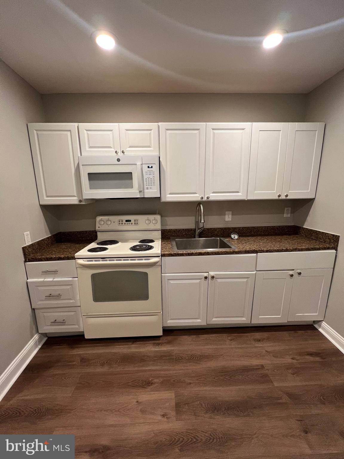 1812 Rutland Avenue Baltimore, MD 21213 - Photo 10 of 23