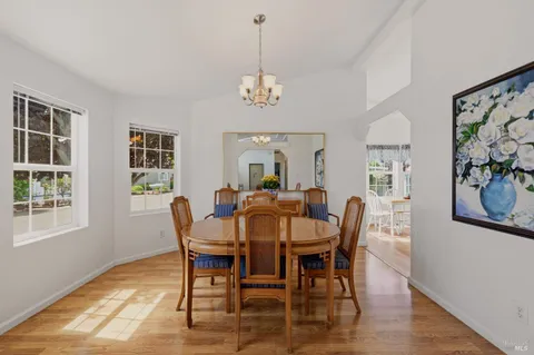 $185,000 | 572 Birchwood Drive, Petaluma, CA 94954