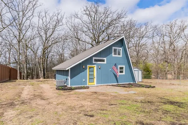 $2,000 | 1509 Tawakoni Drive, West Tawakoni, TX 75474