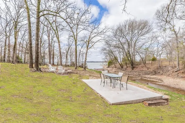 $2,000 | 1509 Tawakoni Drive, West Tawakoni, TX 75474
