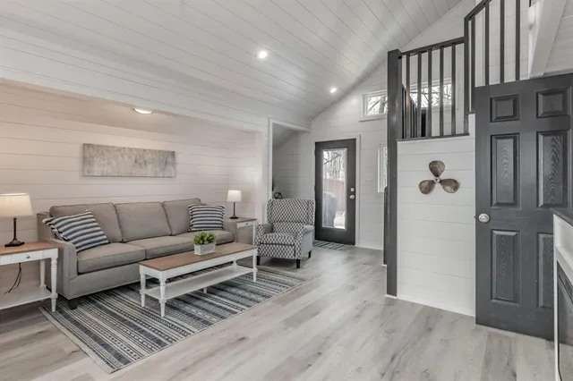 $2,000 | 1509 Tawakoni Drive, West Tawakoni, TX 75474