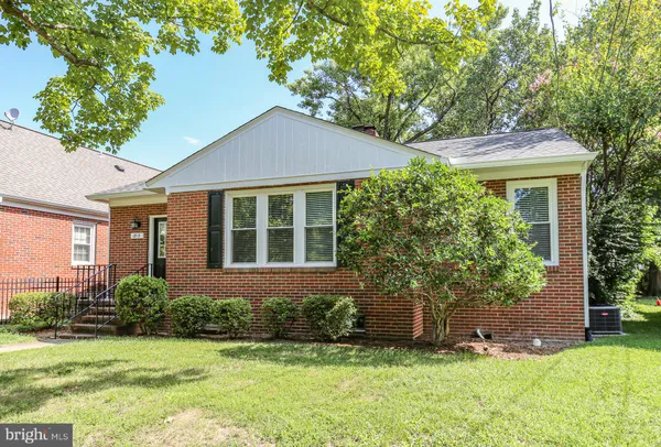 $530,000 | 1213 Stafford Avenue, Fredericksburg, VA 22401