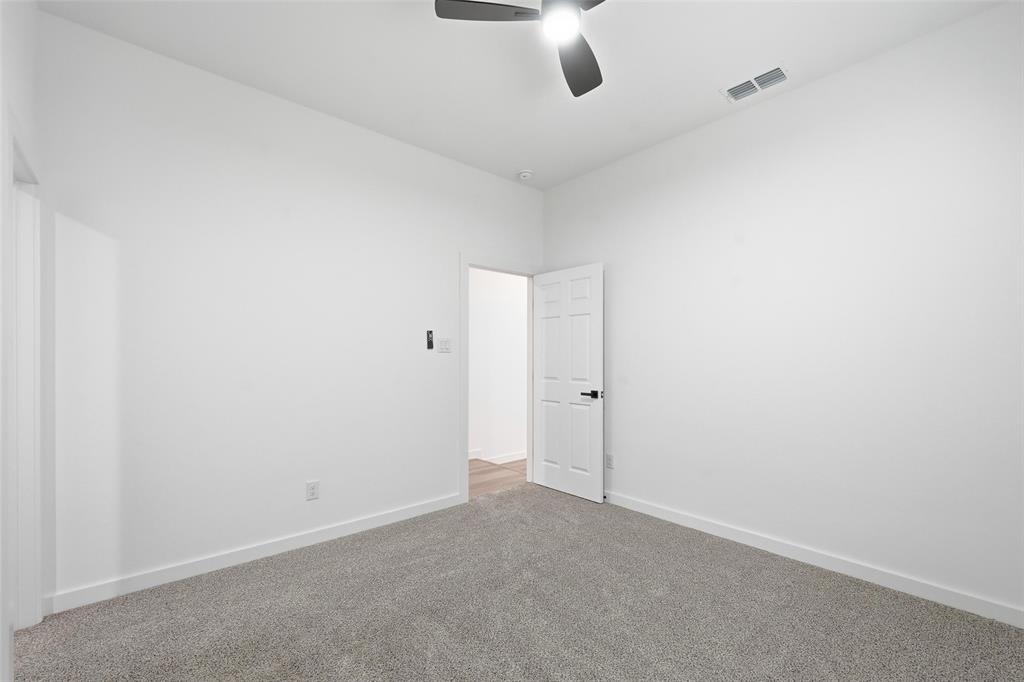 1311 Oneal Street, Unit B Commerce, TX 75428 - Photo 10 of 17 a view of an empty room