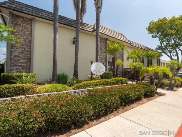 $499,000 | 6666 Beadnell Way, Unit 6, San Diego, CA 92117