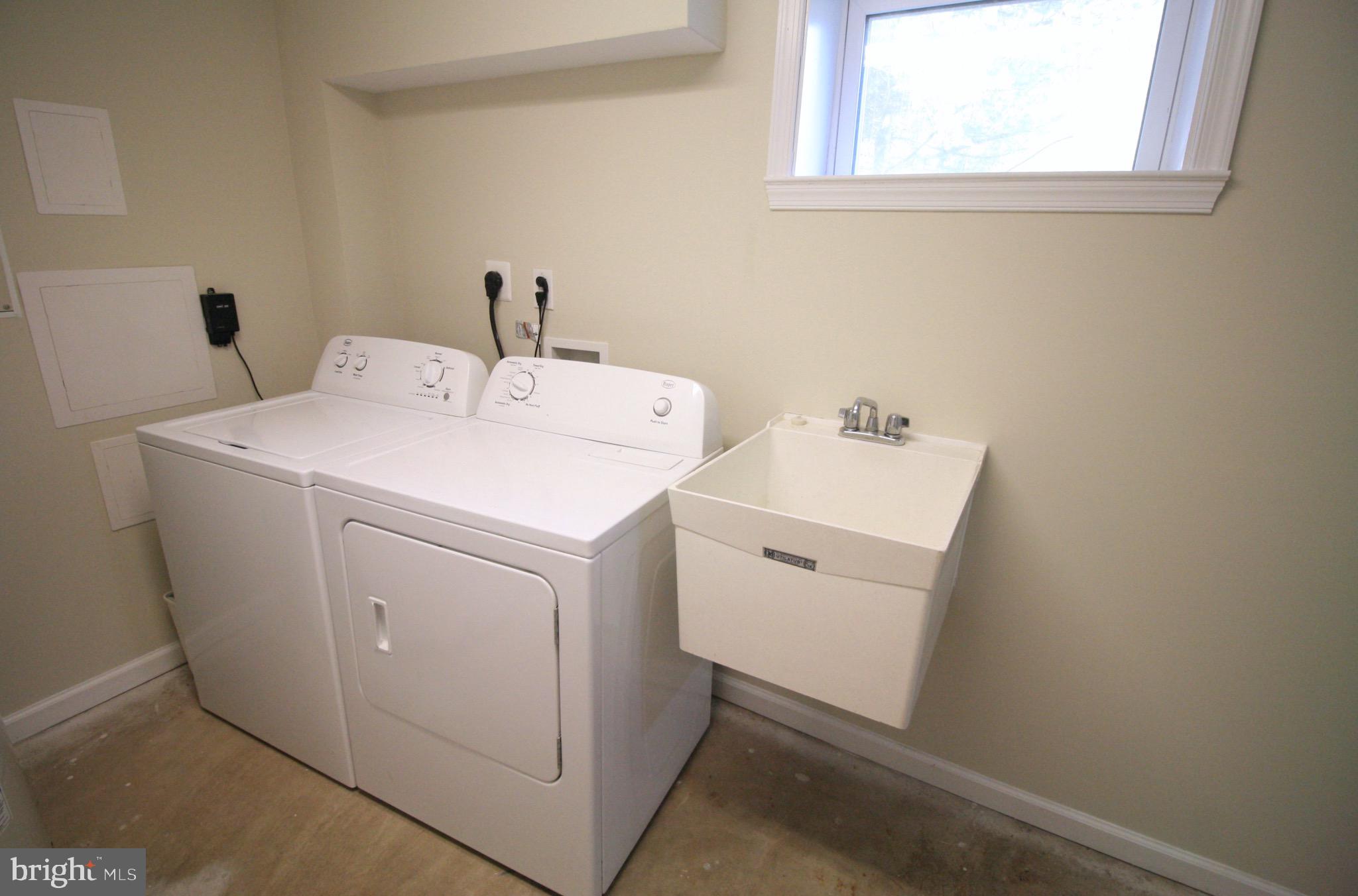 43594 Hay Road Ashburn, VA 20147 - Photo 29 of 29 Laundry room on lower level