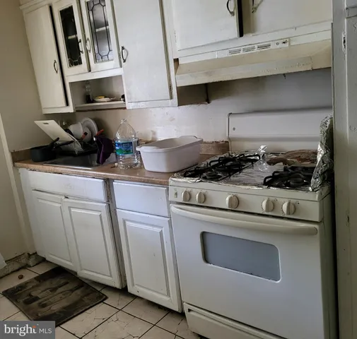 $469,000 | 2321 13th Place Northeast, Washington, DC 20018