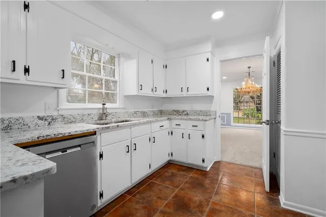 $367,000 | 509 Hartwood Drive, Alexandria, LA 71303