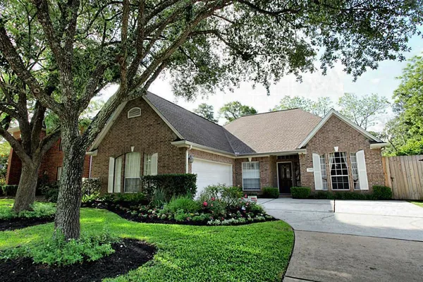 $4,500 | 7919 Wellington Court South, Houston, TX 77055