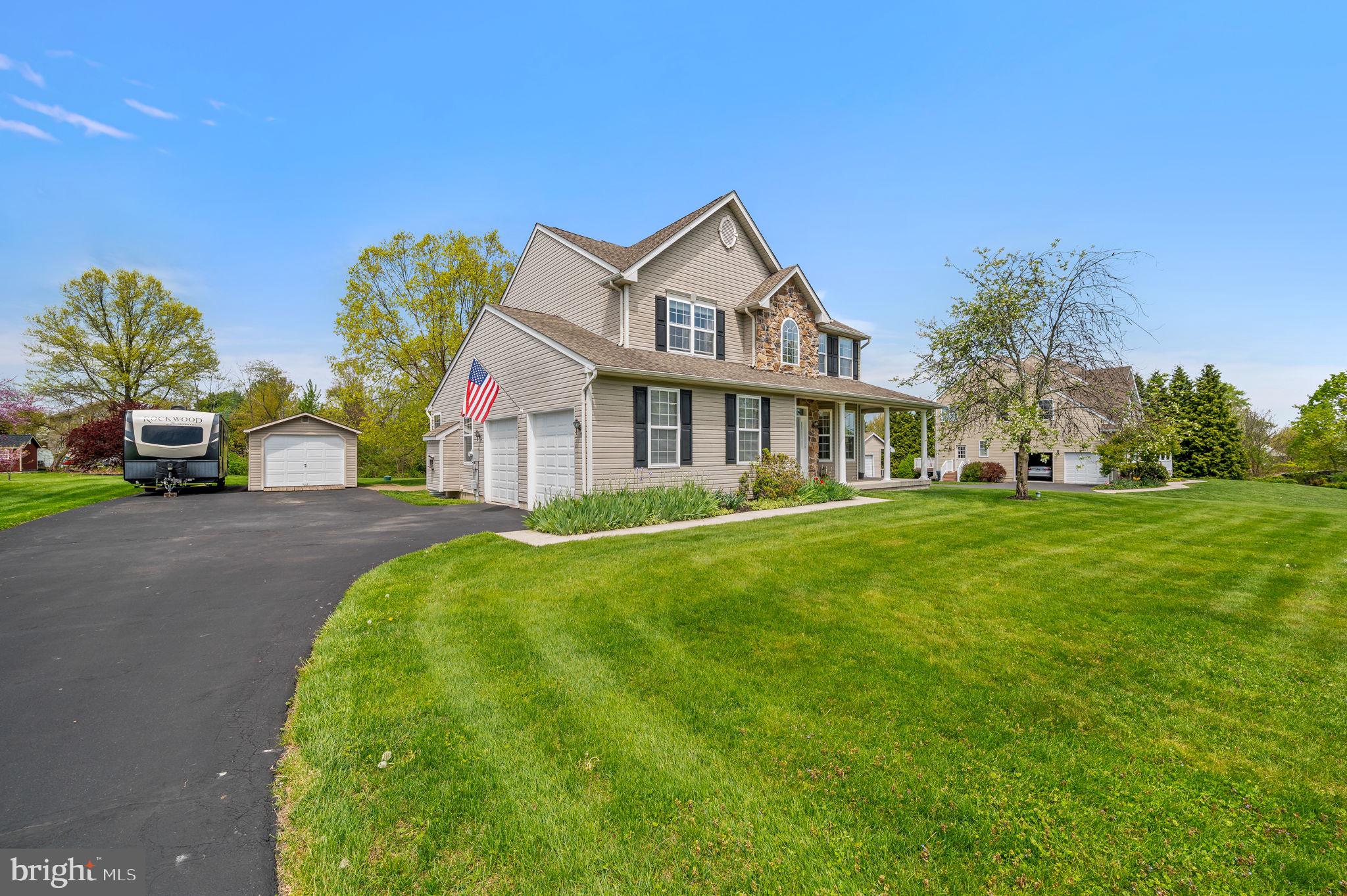 2130 Brinkman Road Quakertown, PA 18951 - Photo 2 of 43 Gallery Image 2