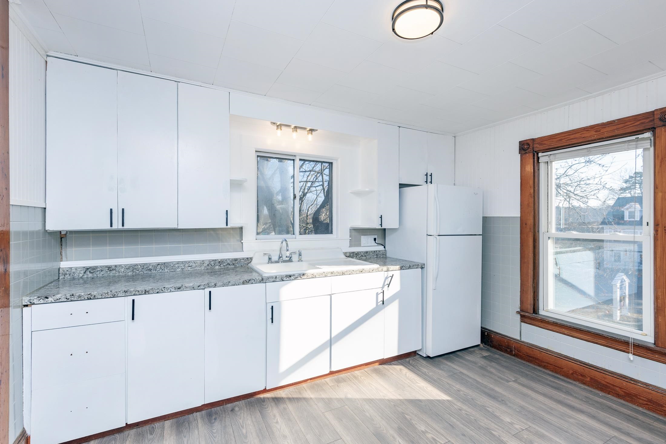 59 West Broadway, Unit 2 Derry, NH 03038 - Photo 5 of 10