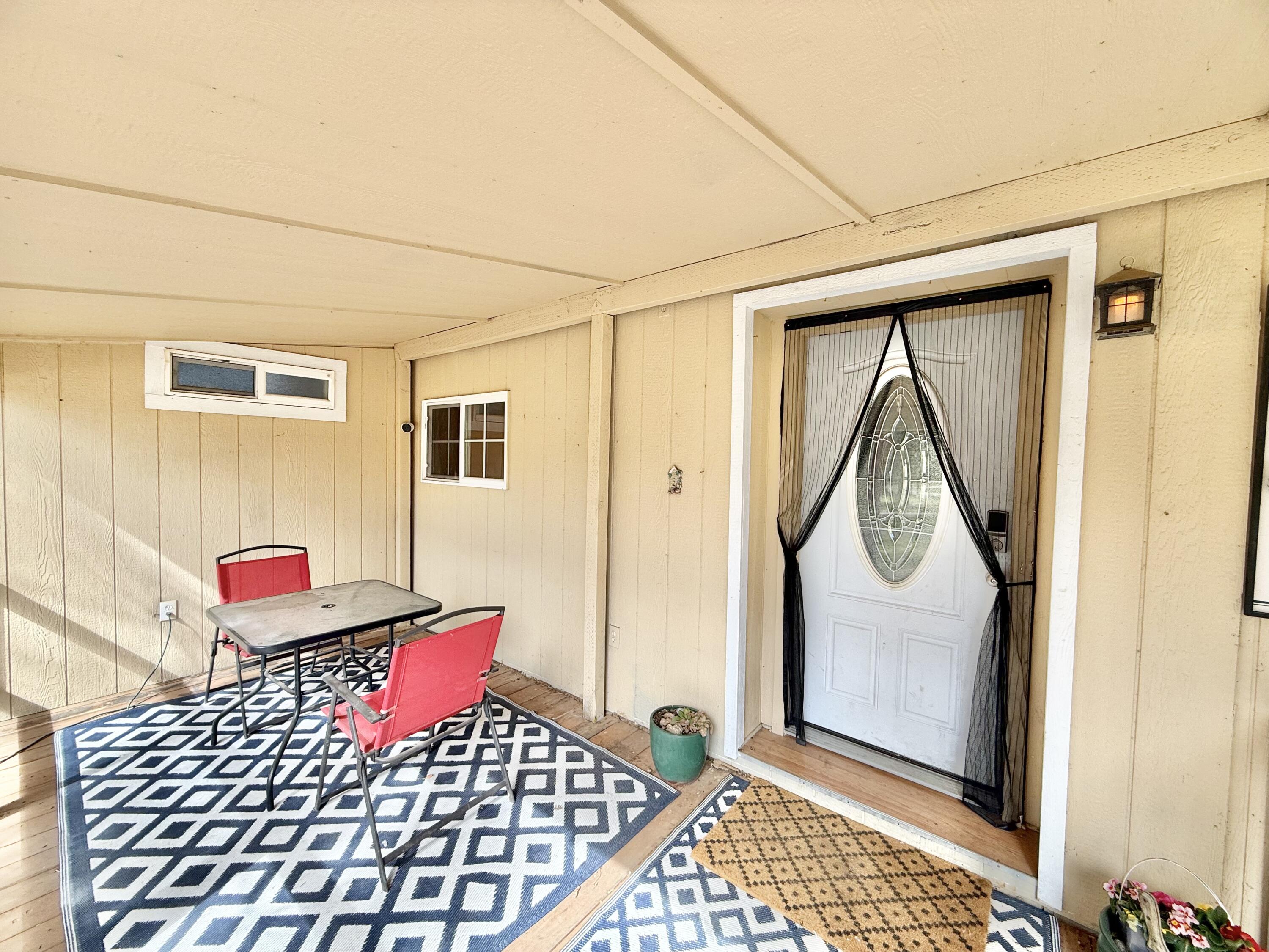2383 Blue Pool Way Chiloquin, OR 97624 - Photo 8 of 48 PORCH/DECK