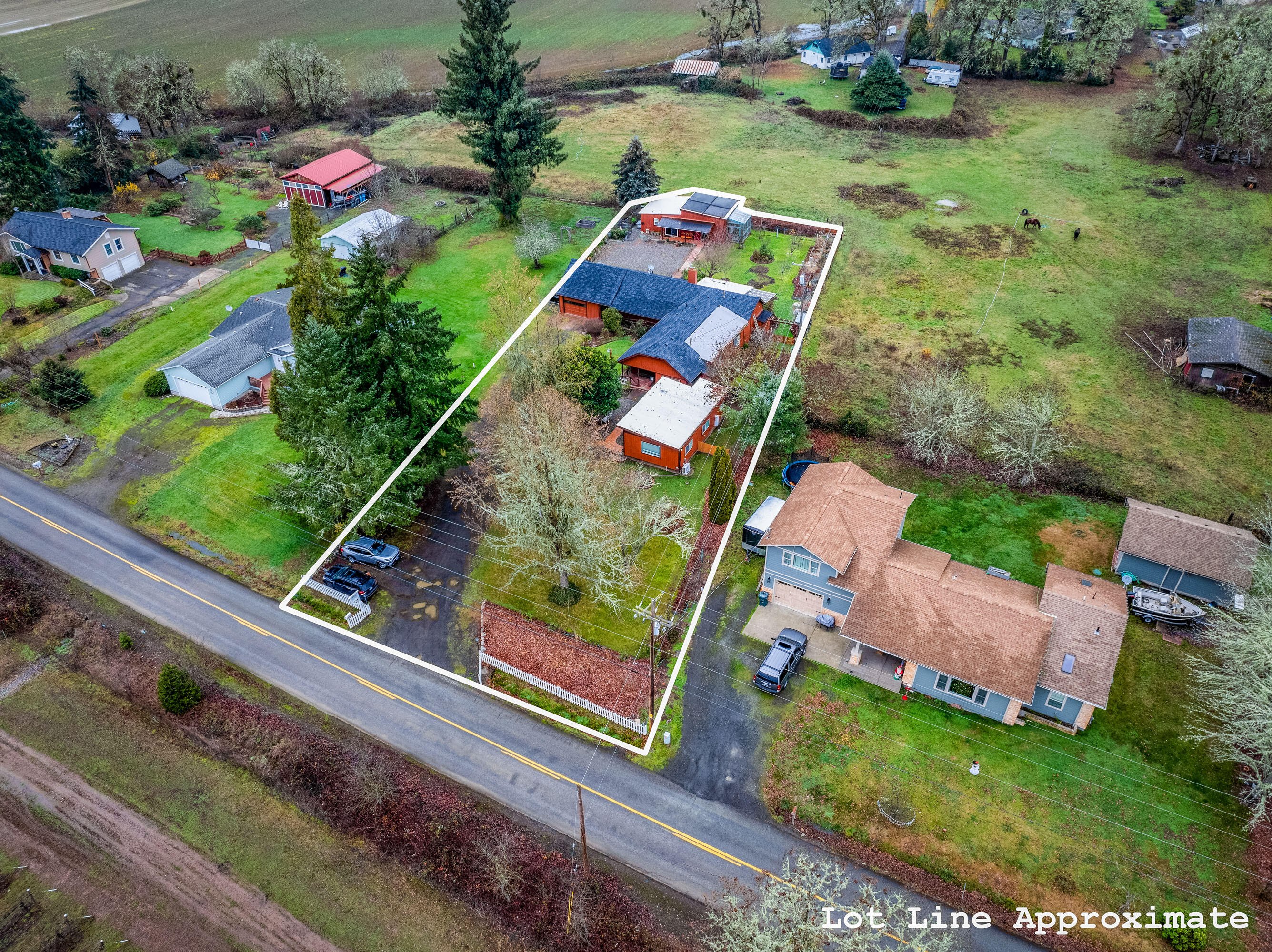 909 Curry Road Roseburg, OR 97471 - Photo 1 of 50 Main Photo