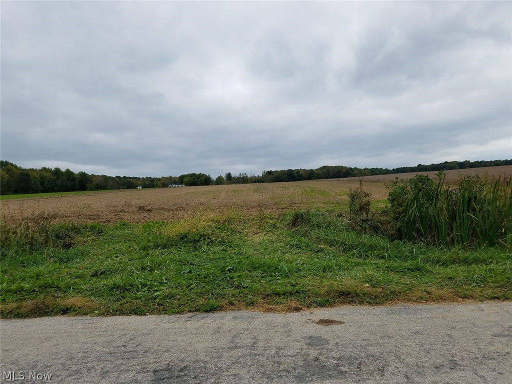 5591 Hurlburt Road Rome, OH 44085 - Photo 2 of 5