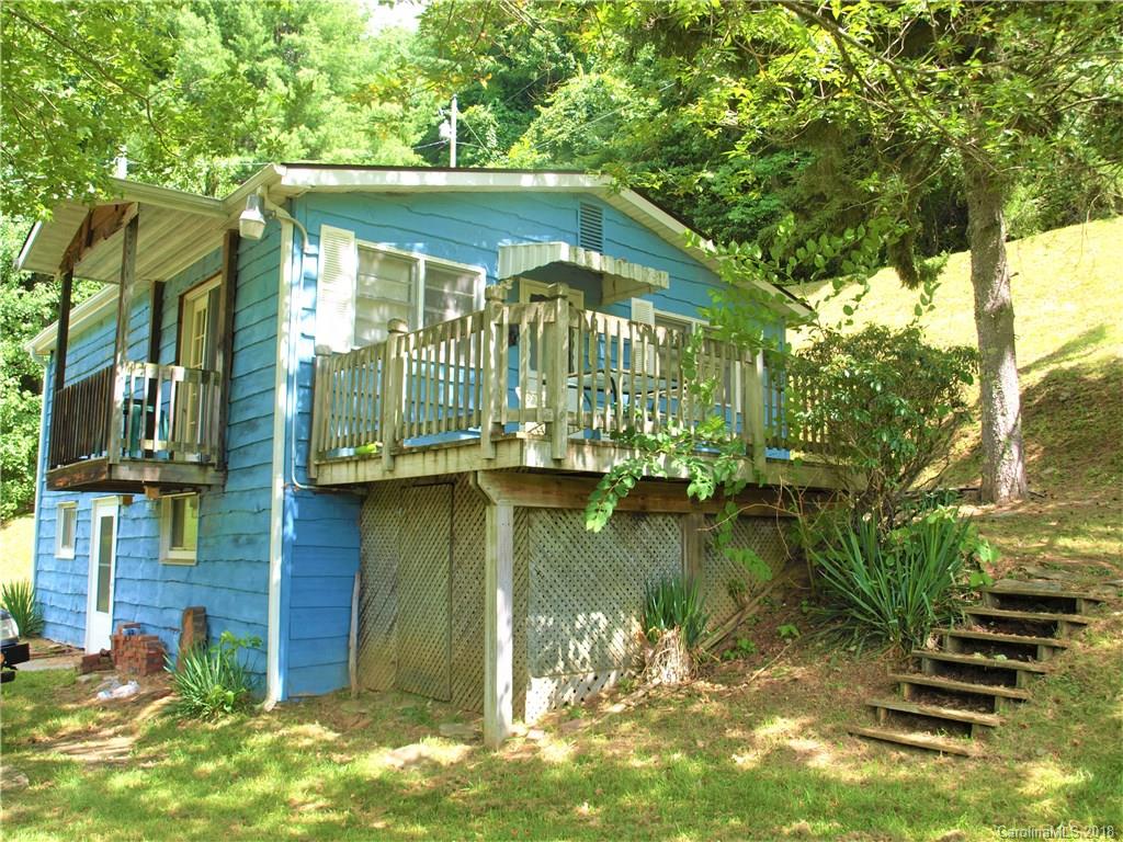 1212 Orion Davis Road Waynesville, NC 28786 - Photo 1 of 13 Gallery Image 1