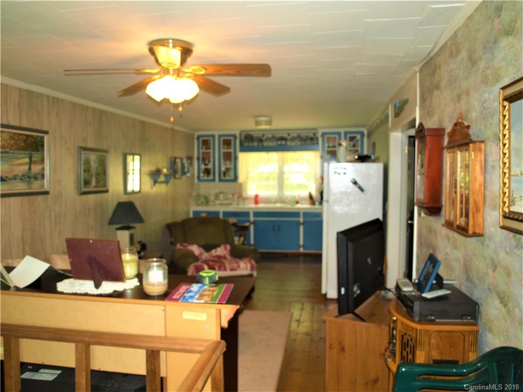 1212 Orion Davis Road Waynesville, NC 28786 - Photo 6 of 13 Gallery Image 6