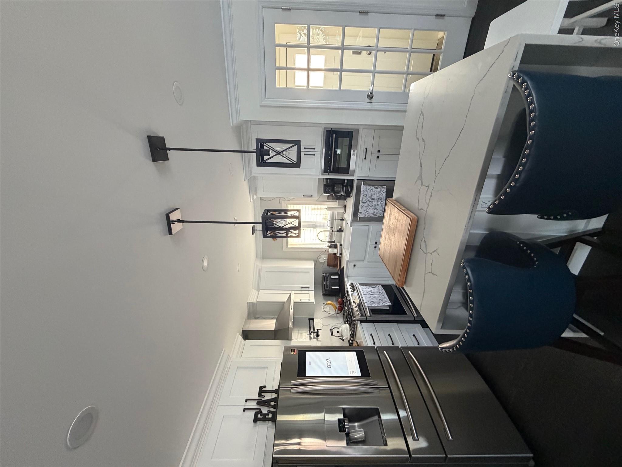 1580 North Jerusalem Road Merrick, NY 11566 - Photo 10 of 36