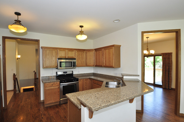 10722 Hunt Club Road Richmond, IL 60071 - Photo 3 of 25 Gallery Image 3