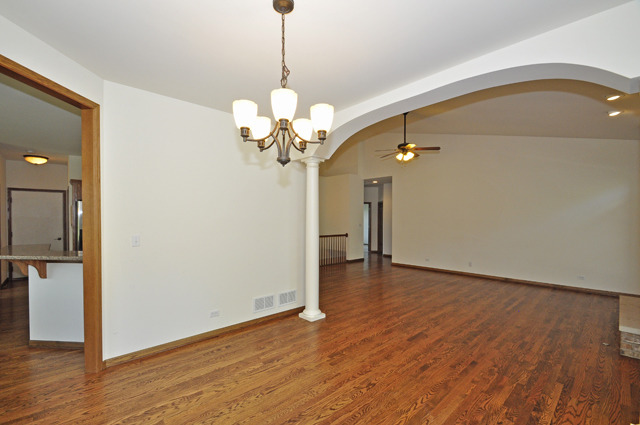 10722 Hunt Club Road Richmond, IL 60071 - Photo 9 of 25 Gallery Image 9