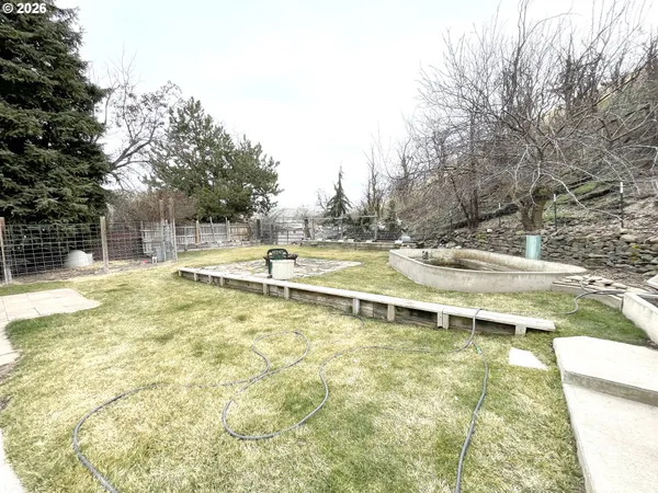 $299,500 | 260 West Center Street, Heppner, OR 97836