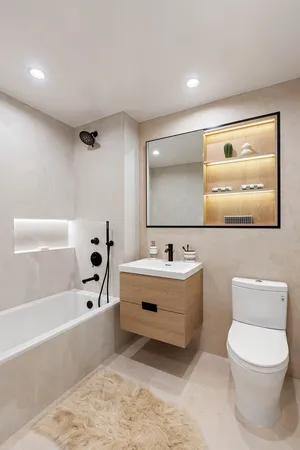 $799,000 | 25-23 Newtown Avenue, Unit 2C | Astoria