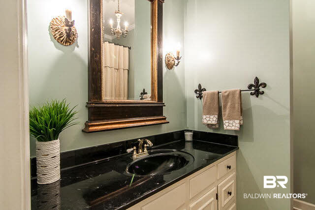 30466 Laurel Court Daphne, AL 36527 - Photo 21 of 31 Bathroom 2
