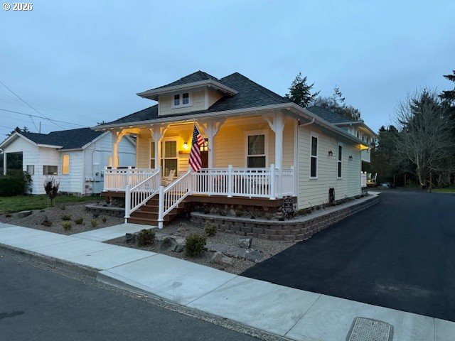 290 Harbor Street Florence, OR 97439 - Photo 3 of 17