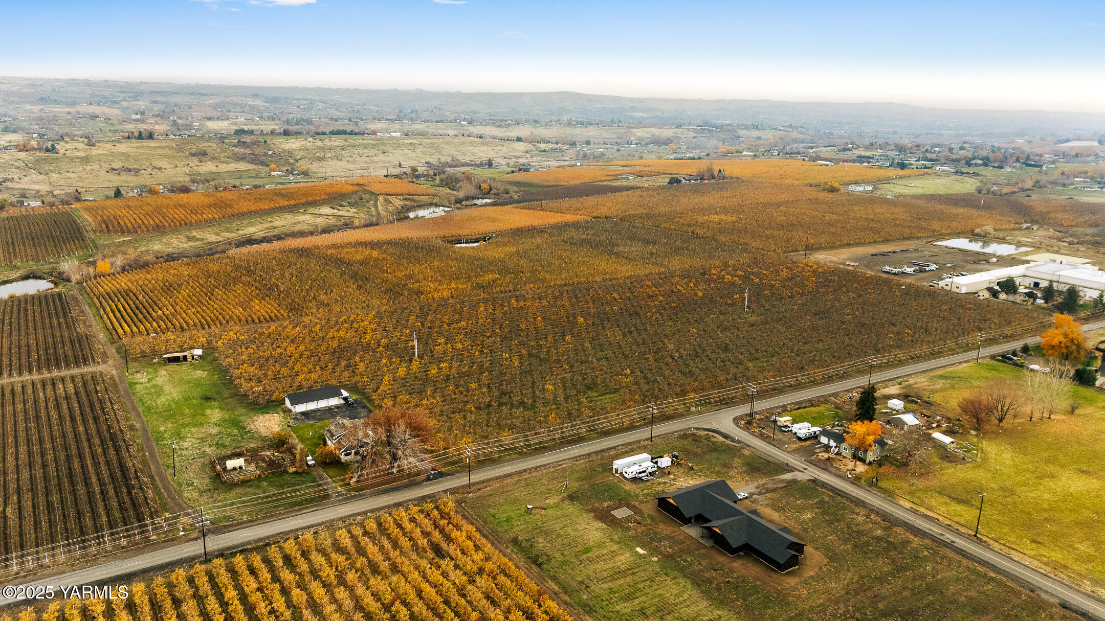 Nka Occidental Road Yakima, WA 98908 - Photo 5 of 9 an aerial view of a ocean