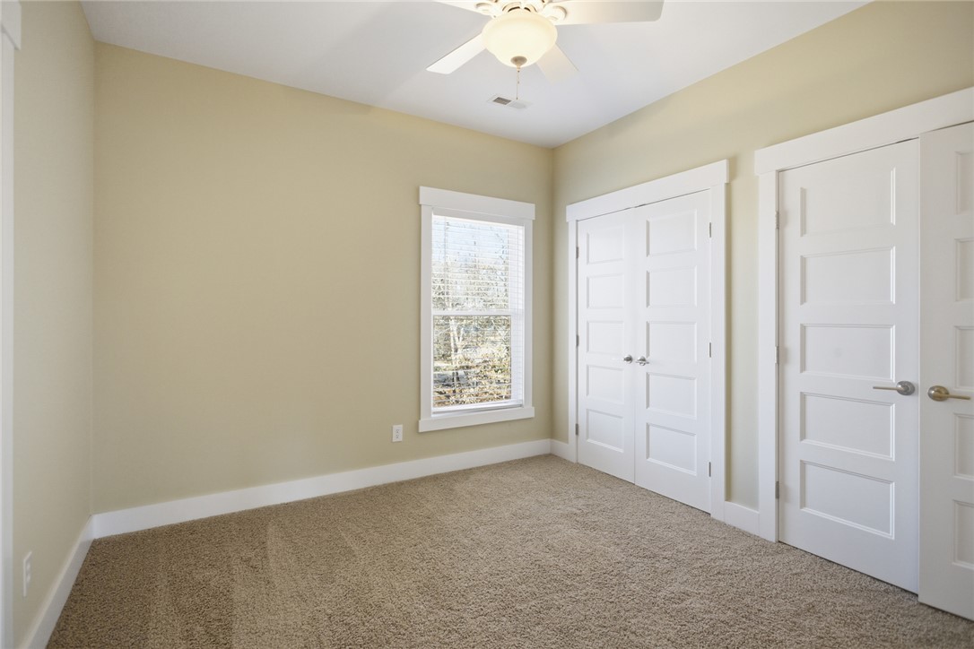 401 Promontory Ridge Seneca, SC 29672 - Photo 22 of 28 Bedroom 3 Upstairs