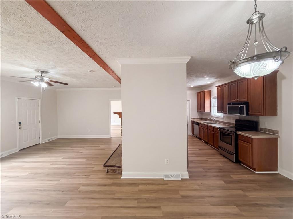 7142 Ellison Road Stokesdale, NC 27357 - Photo 12 of 22 Gallery Image 12