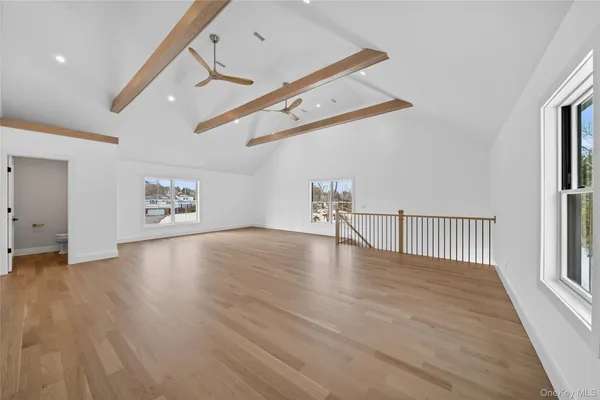 $3,195,000 | 43 Hilltop Lane, Thornwood, NY 10594