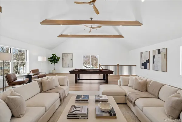 $3,195,000 | 43 Hilltop Lane, Thornwood, NY 10594