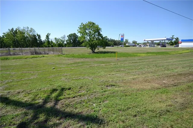 $236,000 | 17174 Highway 90, Des Allemands, LA 70030